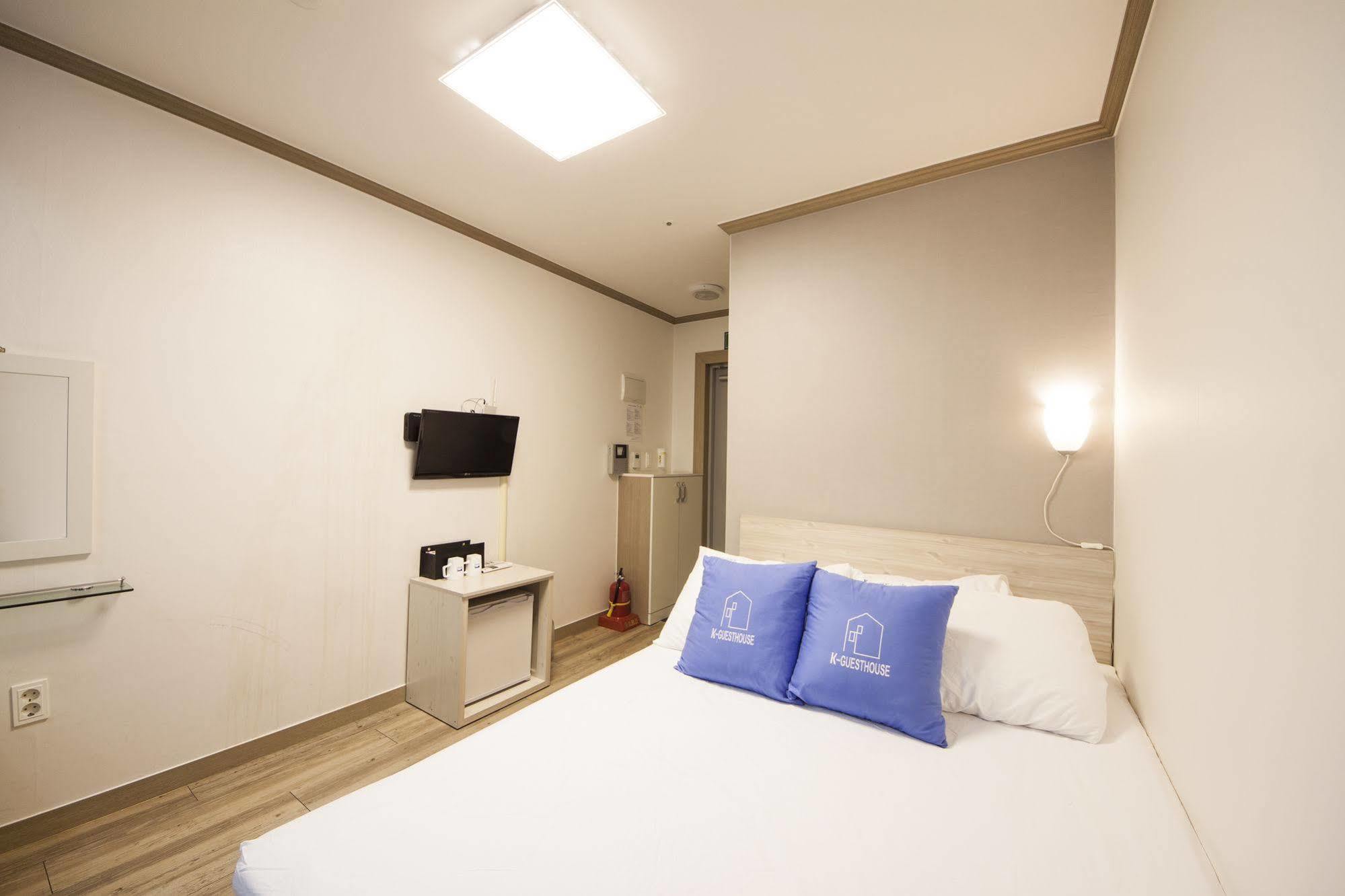 K-Guesthouse Sinchon 2 Seul Exterior foto